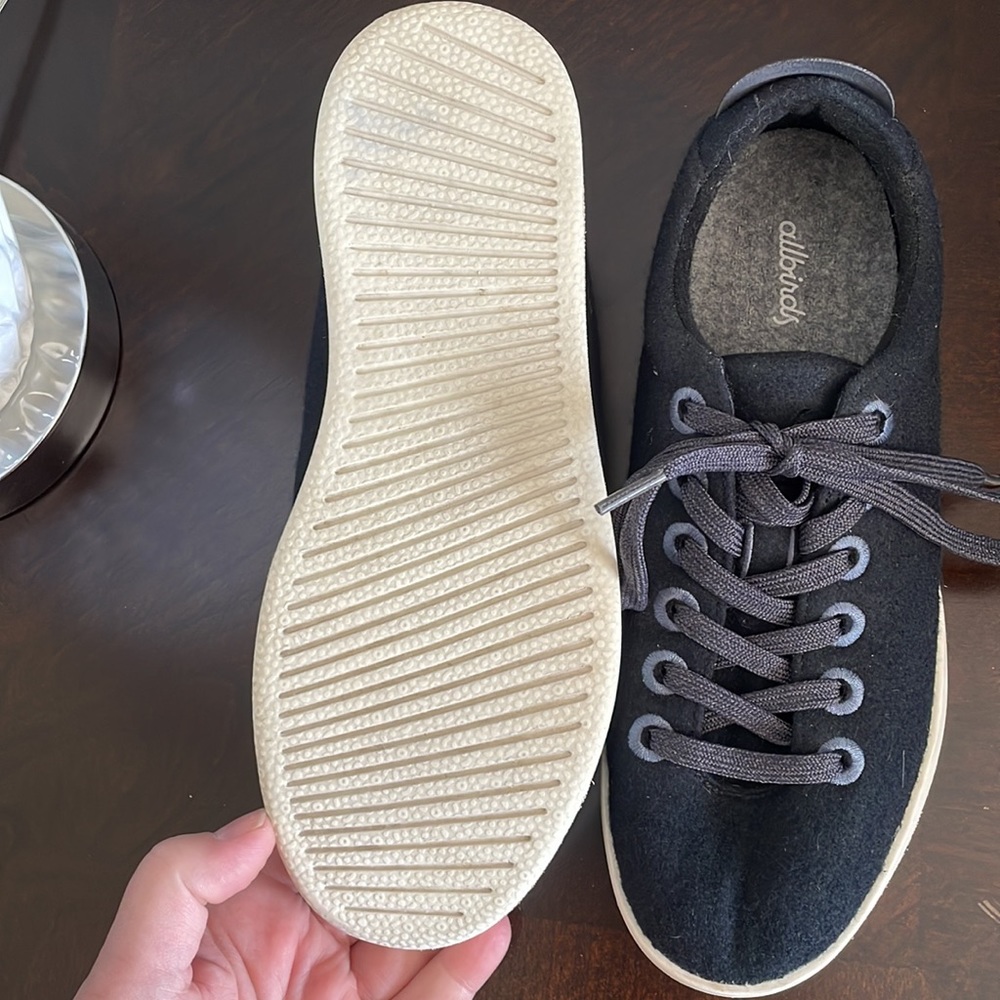 EUC AllBirds Wool Pipers Size 9 - Picture 3 of 4
